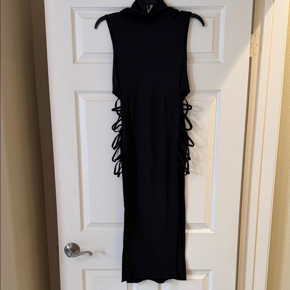 SHEIN Chic Black Backless Dress with Lace-Up Sides